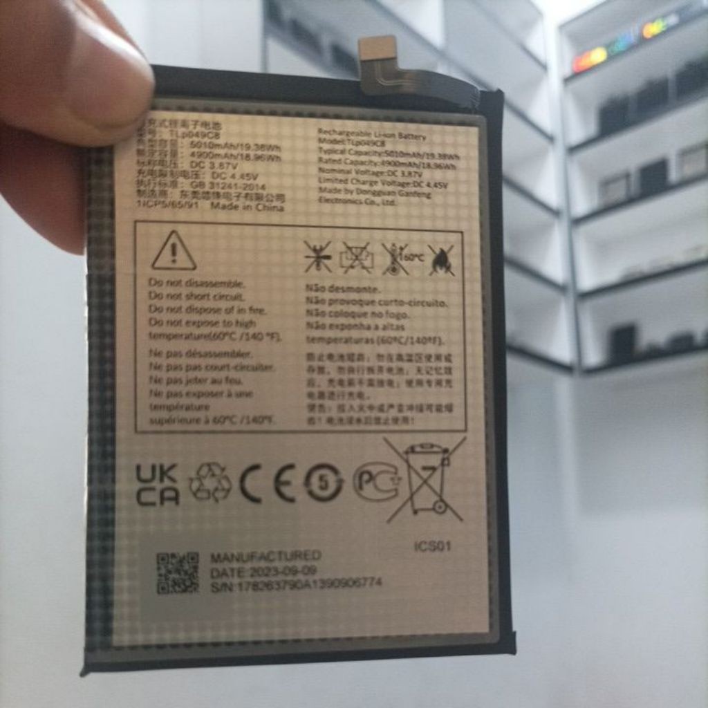 batre/Baterai/Battery Sharp Aquos V7 plus TLp049C8 original copotan