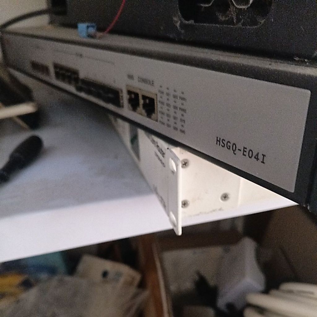 olt hsgq epon 4pon hsgq-E04I bekas normal