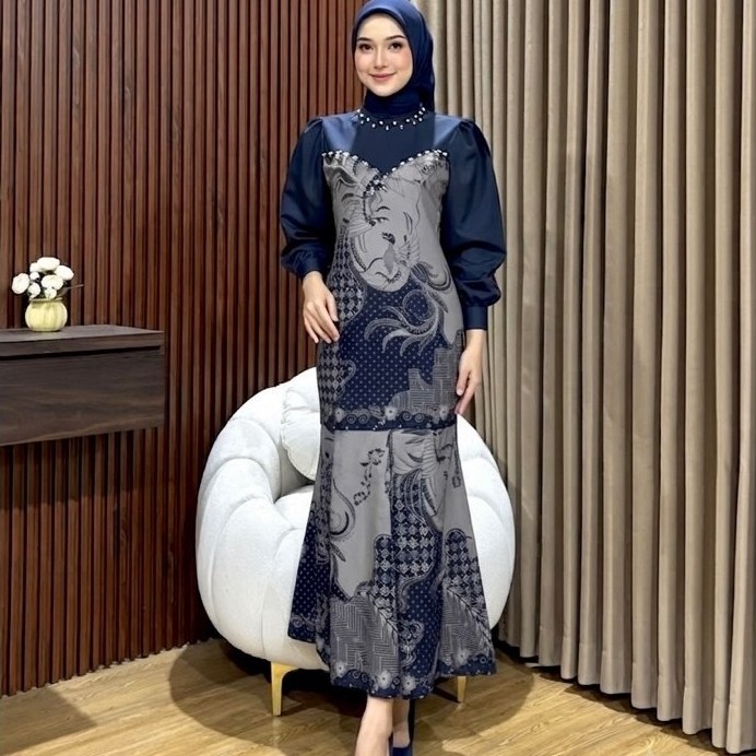 Dres wanita Batik Luluk dengan model duyung