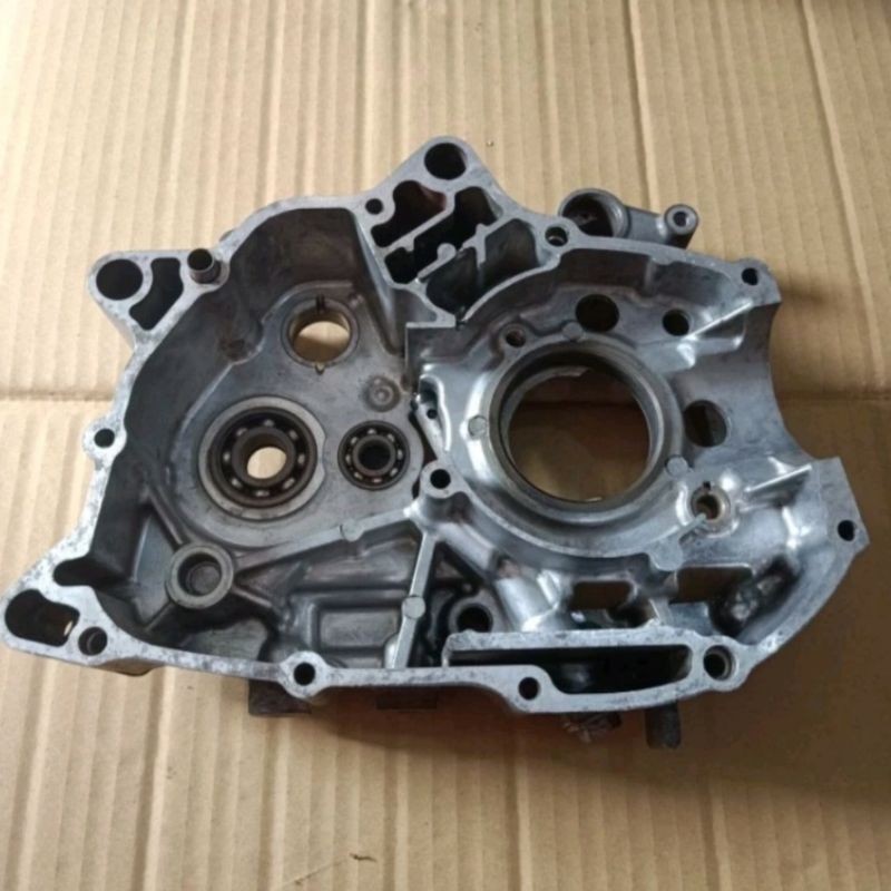 Crankcase Krengkes Kalter Kanan Kiri Revo Absolut Original Second