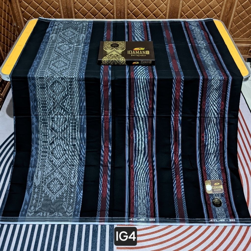 Sarung Atlas idaman jacquard
