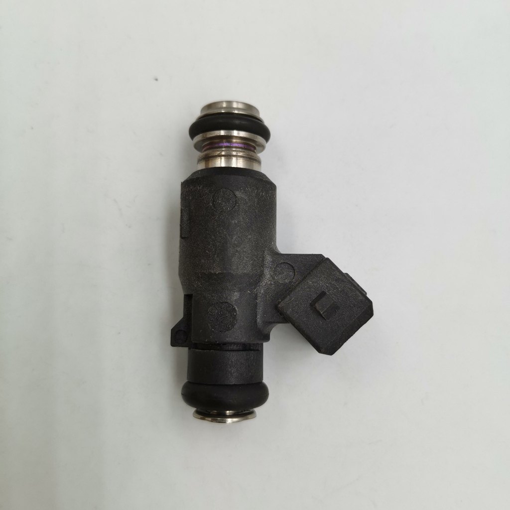 Braket Injektor Bahan Bakar untuk Sepeda Motor Benelli TRK251