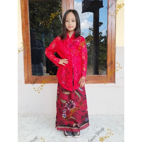 Baju Marlena Khas Madura Set Kebaya Batik Madura
