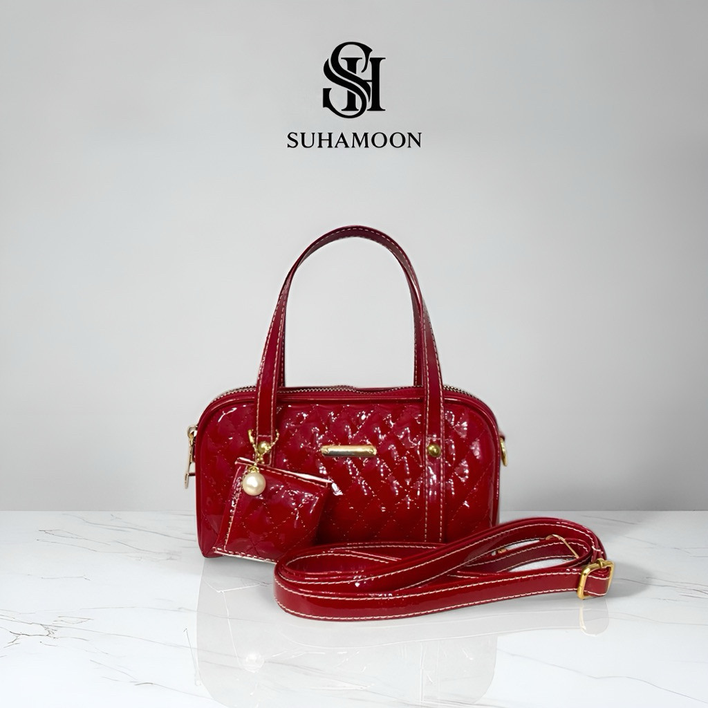 [𝗠𝗲𝗺𝗼𝘇𝗮] Tas Selempang Mini Wanita Merah – Tas Bapau Kecil Muat HP Anti Air Glossy