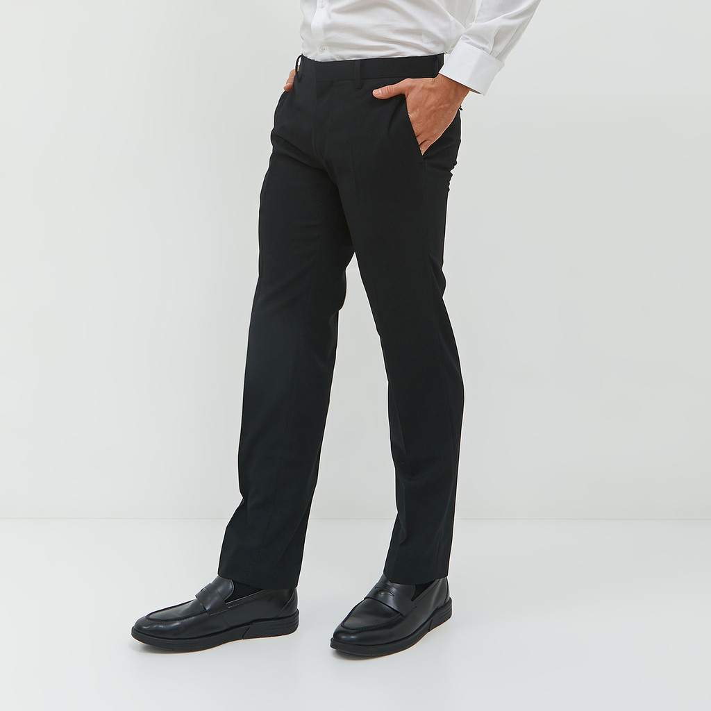 Jobb Balmuto Celana Panjang Slim Fit Hitam