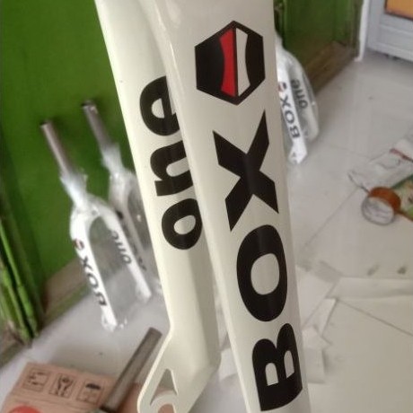 fork box bmx warna putih