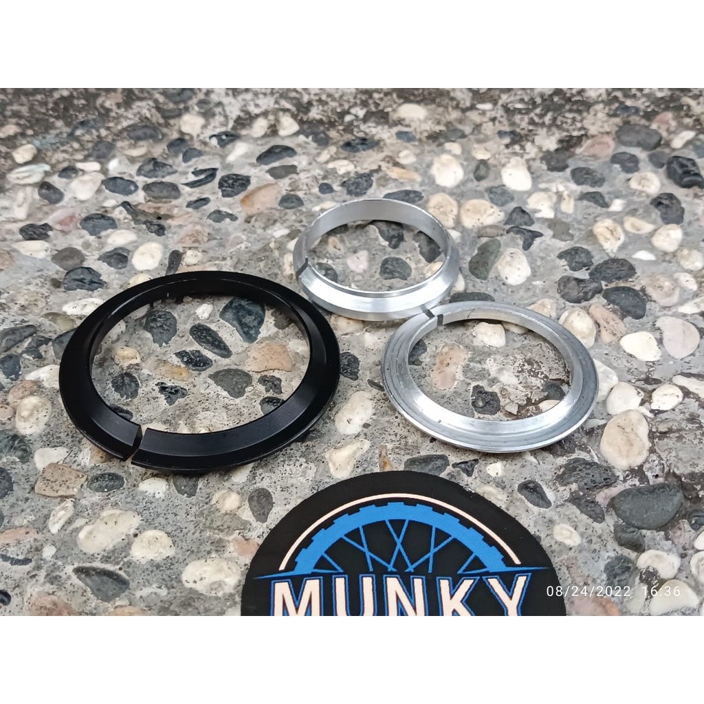 Foto Crown race headset base untuk fork taper Tapered atau OS Oversize untuk sepeda