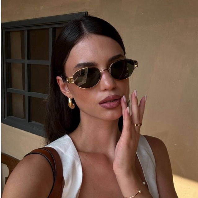 kacamata edgy black glasses kacamata hitam gaya trendy frame gold old money elegant elegan 14SU