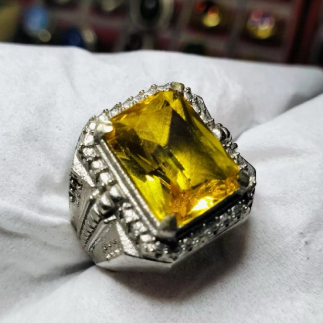 Batu Cincin Permata Yellow Safir Cutting Kotak Top Ktistal
