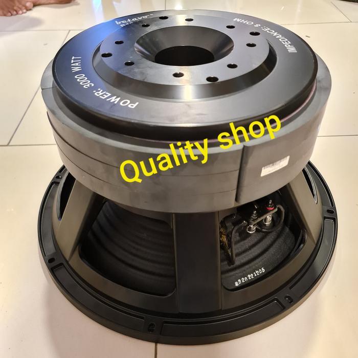 Speaker komponen 18 inch triple magnet betavo b18 c655 Carbon