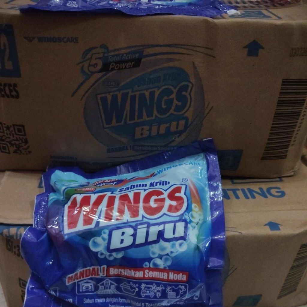 SABUN CREAM WINGS BIRU WB 500K 1DOS ISI 30PCS