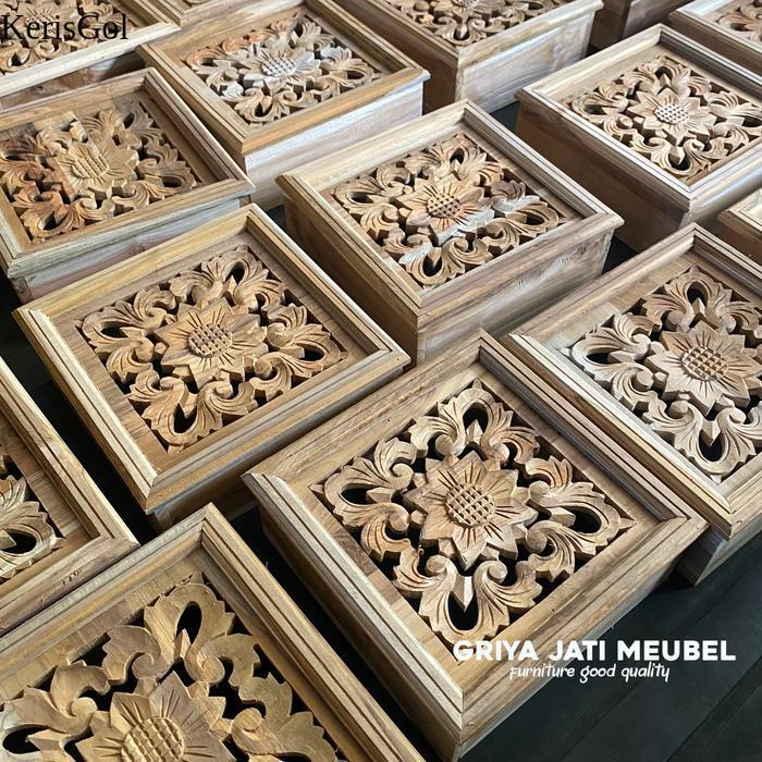 Loster Ukir Kayu Jati | Loster Ukiran Halus | UK 30x30 | TERLARIS GL9