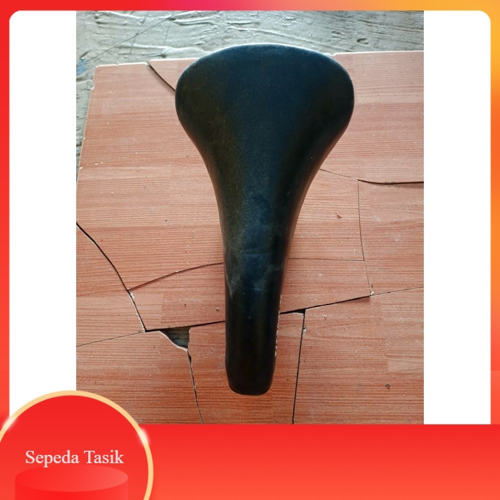 sadel sepeda mtb titanium merk bingo taiwan nos  antiq