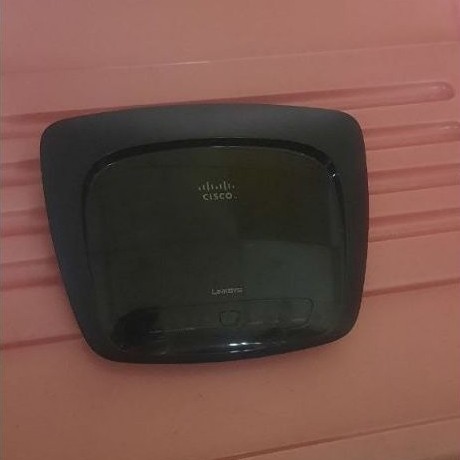 ROUTER WIFI CISCO LINKSYS WIRELESS-N HOME ADSL2+ MODEM ROUTER NORMAL