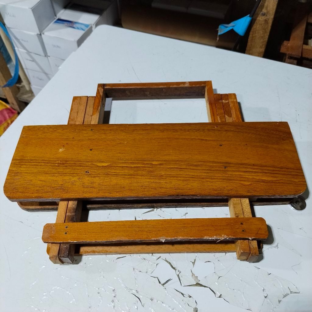 Rekal /Rehal Meja Belajar Kayu Ulin /Kayu Besi