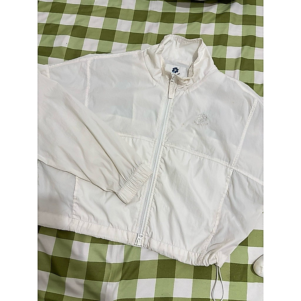 jaket running parasut putih