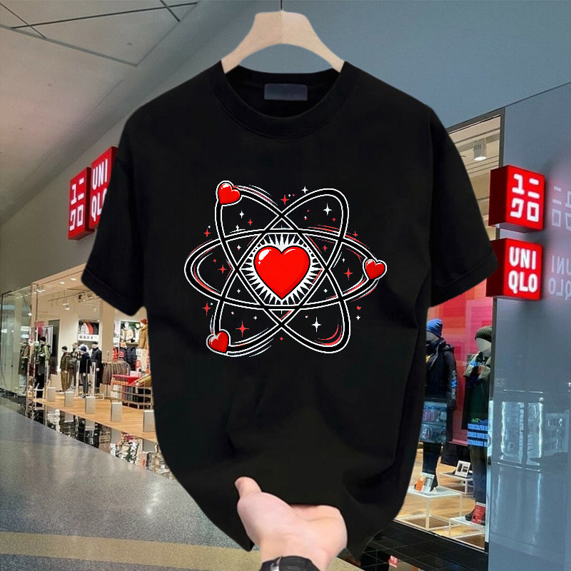 Kaos Pendek Motif Atom Cinta Dengan Ikon Hati Merah, Gaya Minimalis Untuk Kaos Casual Unisex Tshirt 