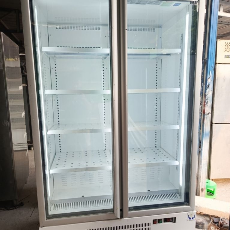 Upright freezer Glassdoor 2 pintu GEA second