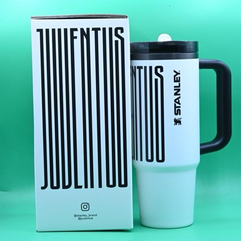 Stanley Tumbler 1913 x Juventus Quencher ProTour Flip Straw Tumbler 1.18L 40oz Botol Minum Water Bot