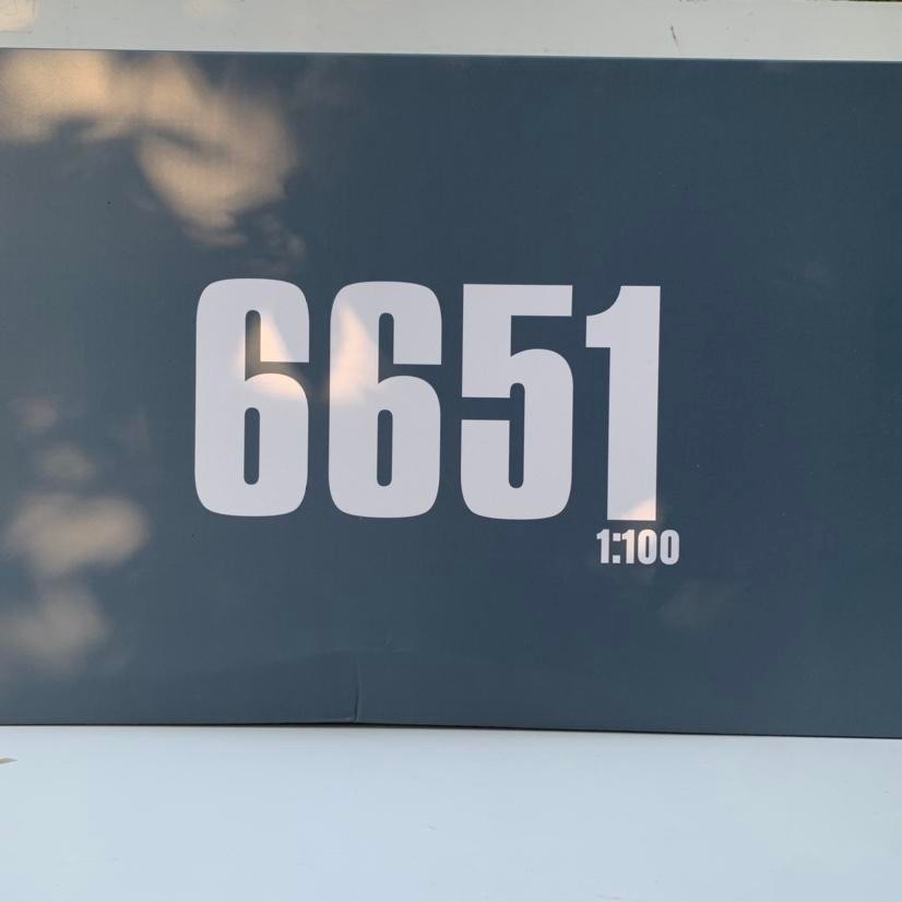 MG 6651 Hyaku Shiki (Kai)+Mega Bazooka Launcher Master Grade Modelkit