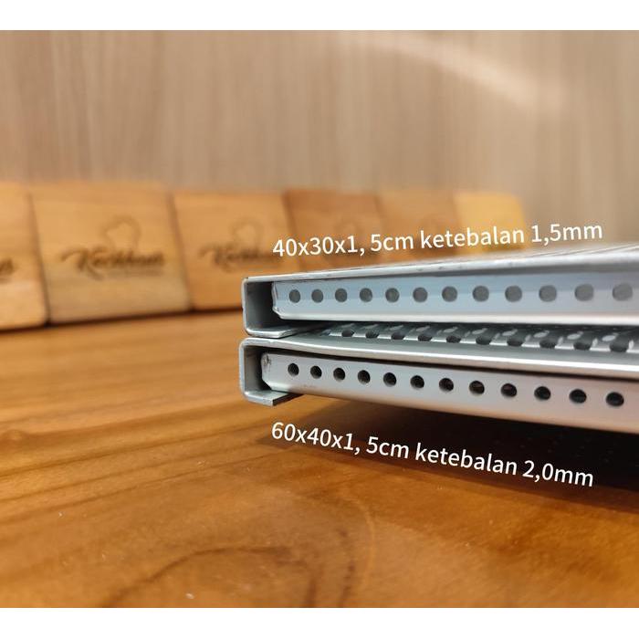 Puff Pastry Baking Tray Perforated Loyang Tutup Pastry Tipis Berlubang tebal - 40x30cm