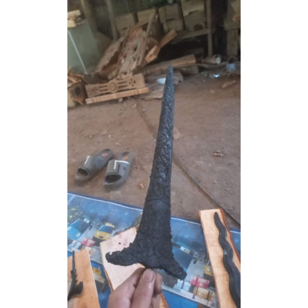Bilah Keris Lurus Ukir Relief Souvenir