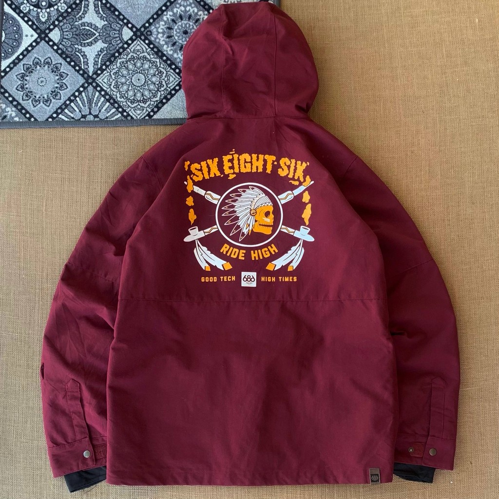 jaket Gunung 686 size M
100% original 220826P