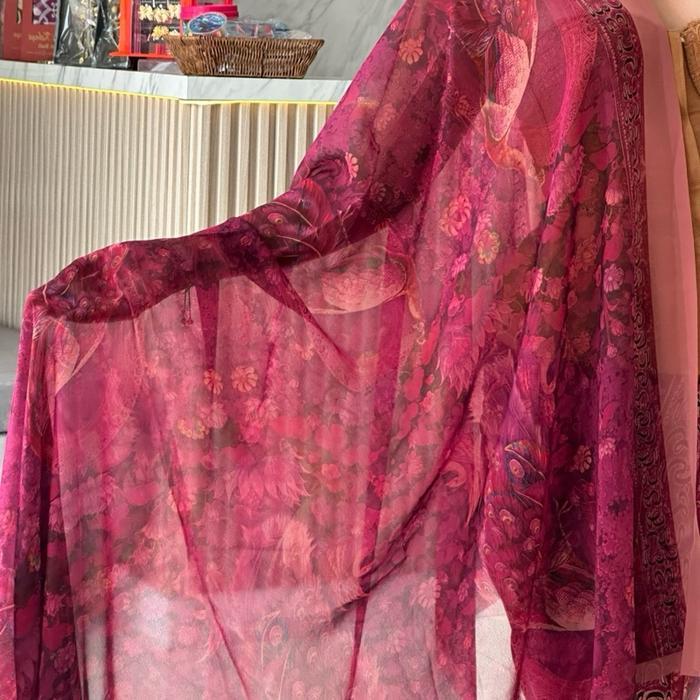 KAIN  KEBAYA  SUTRA LUKIS - Pink 2