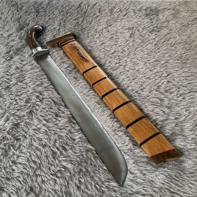 Golok Tajam Tradisional – Perkakas Pisau Tebas Kayu/Bambu/Serbaguna