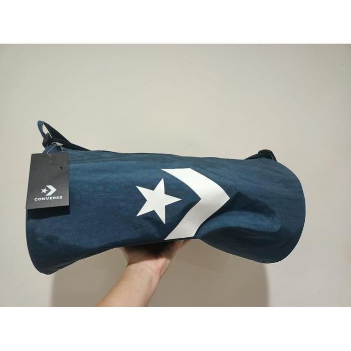 Converse Rolling Bag Wrinkle. Tas Olahraga Unisex Original - Biru