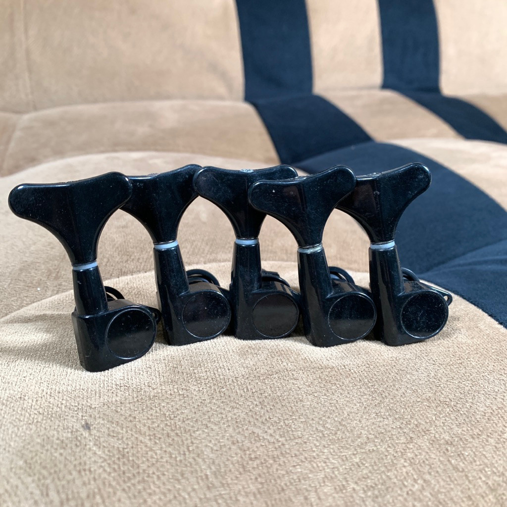 dryer fender squier jazz bass 4 dan 5 strings hitam original