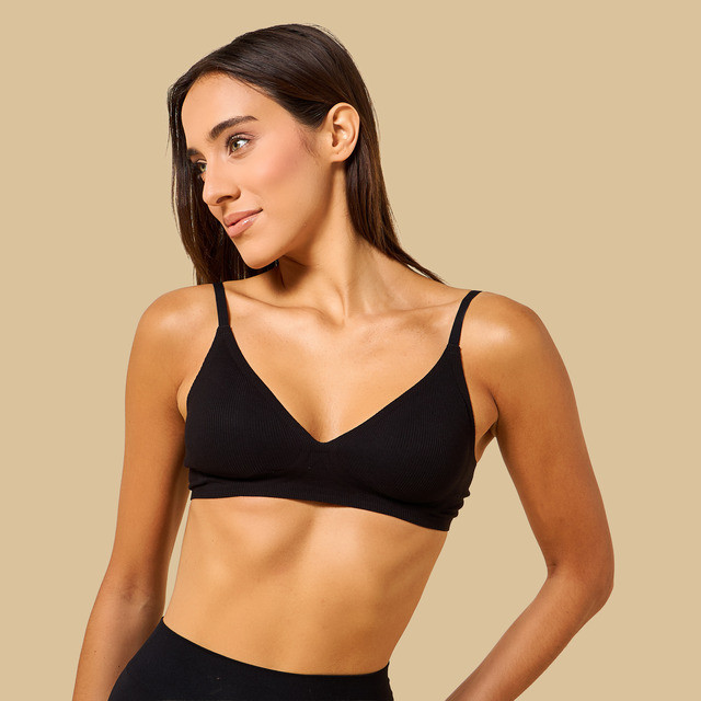 Max Fashions Dalaman Wanita Ribbed Padded Non-Wired Comfort Bra