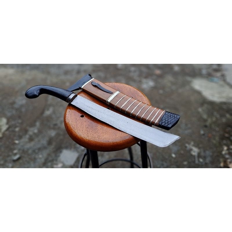 Golok Tajam Tradisional – Perkakas Pisau Tebas Kayu/Bambu/Serbaguna