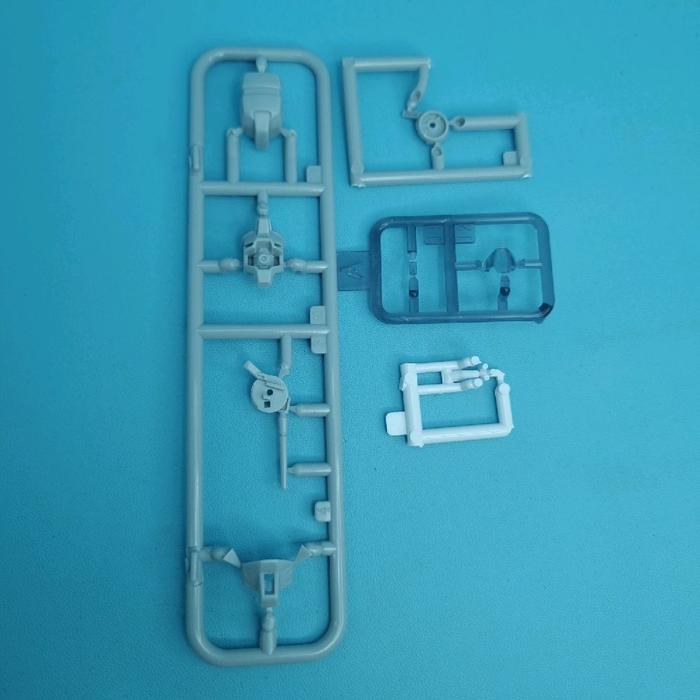 JMS HG HGUC 1/144 GM Spartan Snow White Head Parts (Gray)