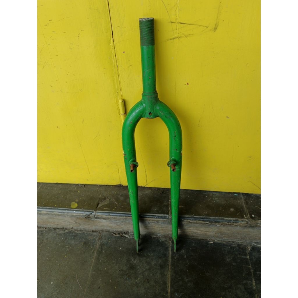 fork sepeda mtb 26 warna hijau nos