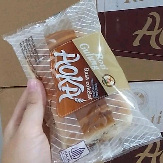 Torta- Aoka Roti & Kue Aoka Momotaro 1 Dus Isi 60