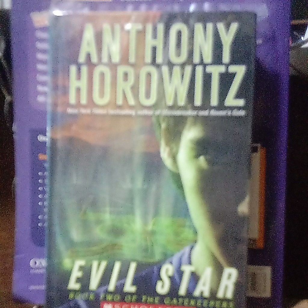 BUKU, ANTHONY HOROWITZ EVIL STAR