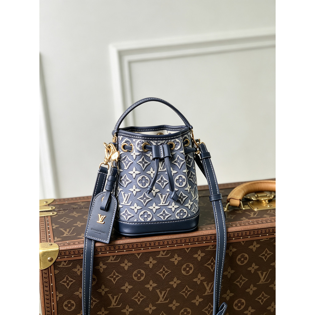 [ Pre-Order ] LV M2A150 Blue‑White Jacquard Mini Bucket Bag, Drawstring Handbag & Crossbody Bag