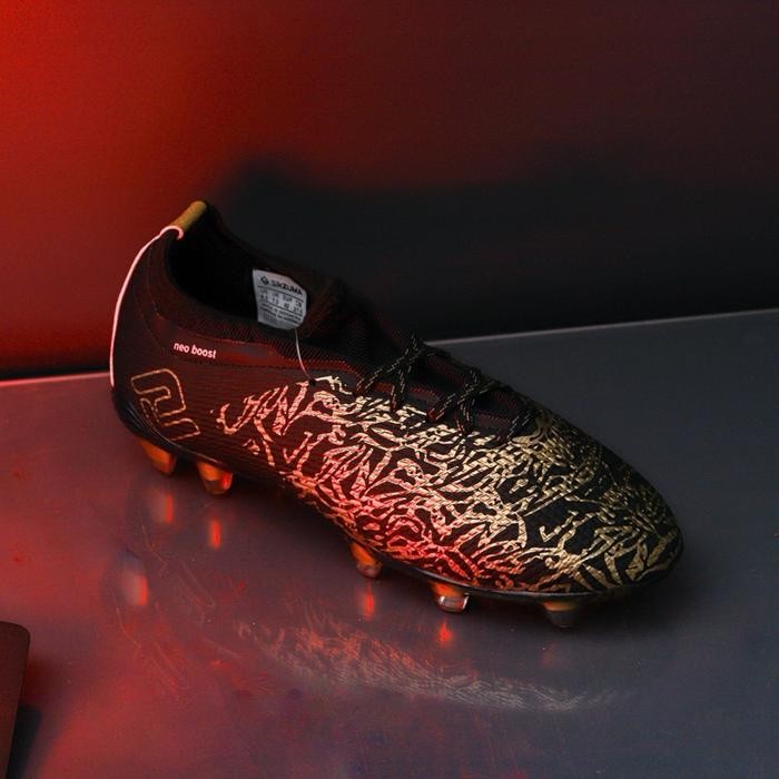 PROMO  ERZUMA - Sepatu Sepak Bola PYTHON Original IN Black Gold, White Red Boots - Black Gold, 38