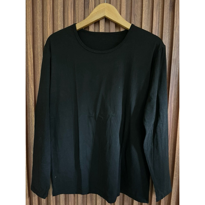 KAOS POLOS HITAM CEWEK SIZE M