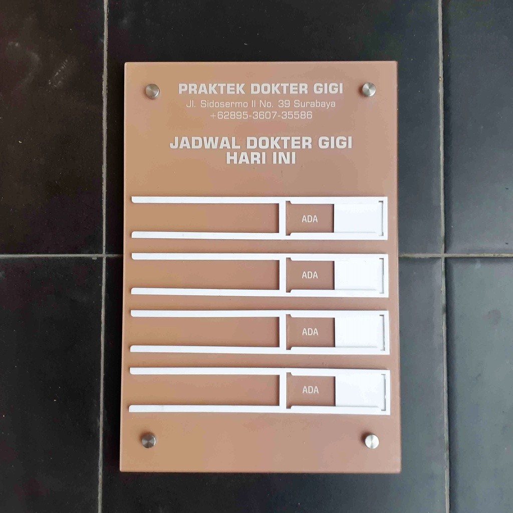 Akrilik Informasi Dokter, papan Akrilik praktek dokter. daftar hadir