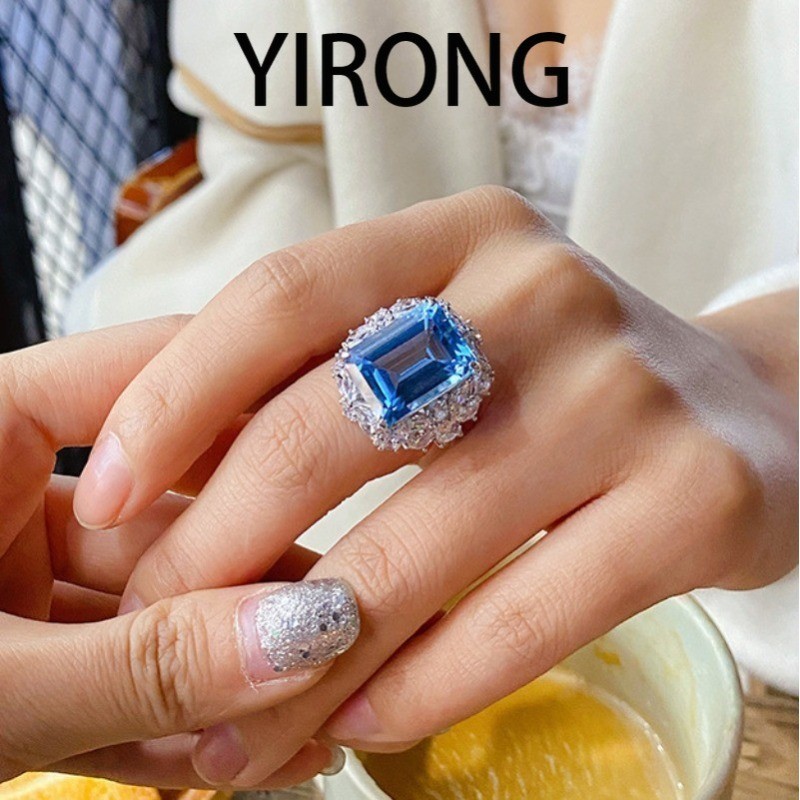 YIRONG Cincin Terbuka Topaz Biru Laut Yang Elegan Dan Modis