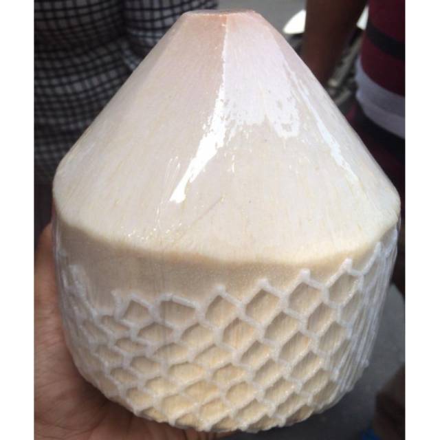 Kelapa muda diamond