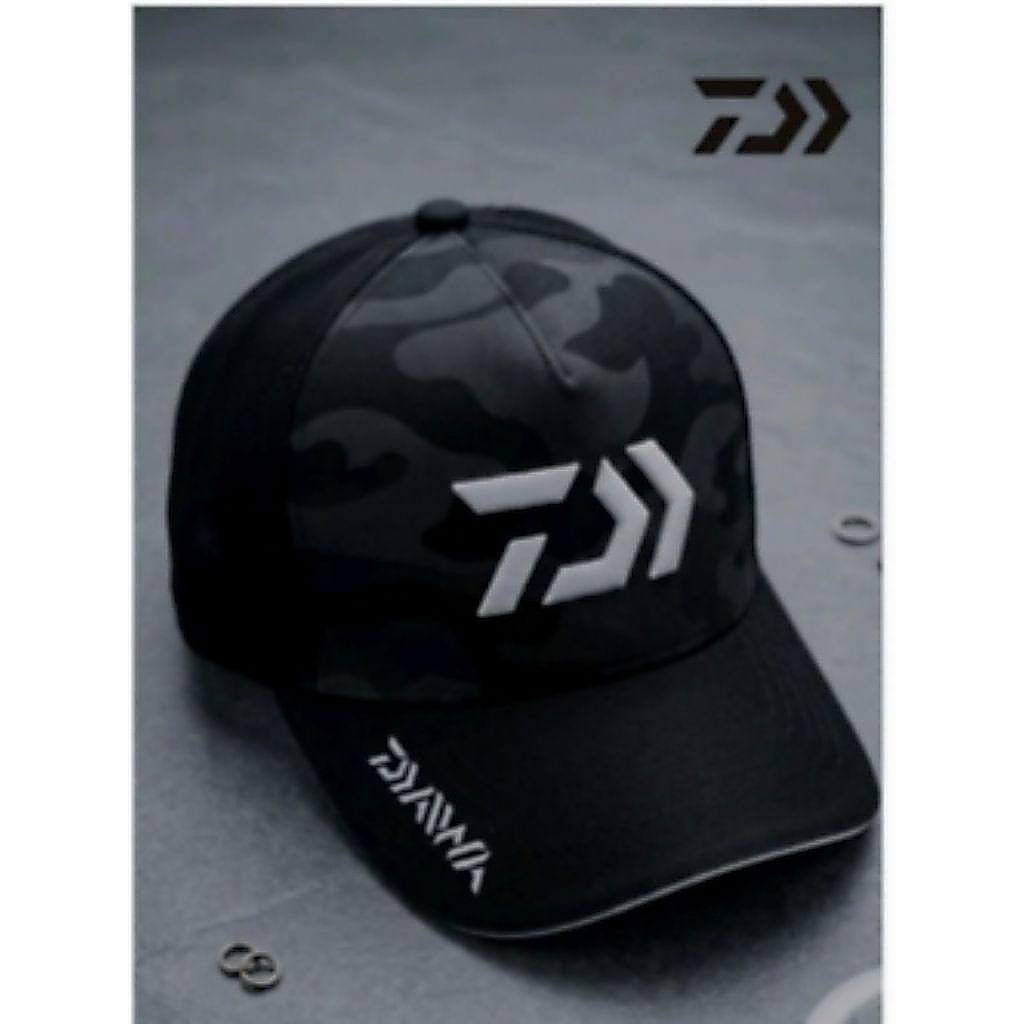 topi daiwa camo black