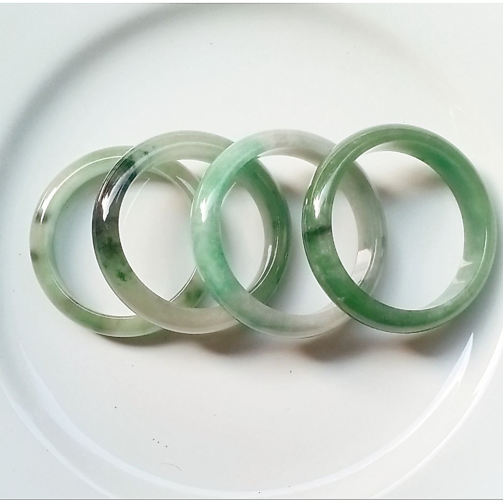 Giok Burma Bangle