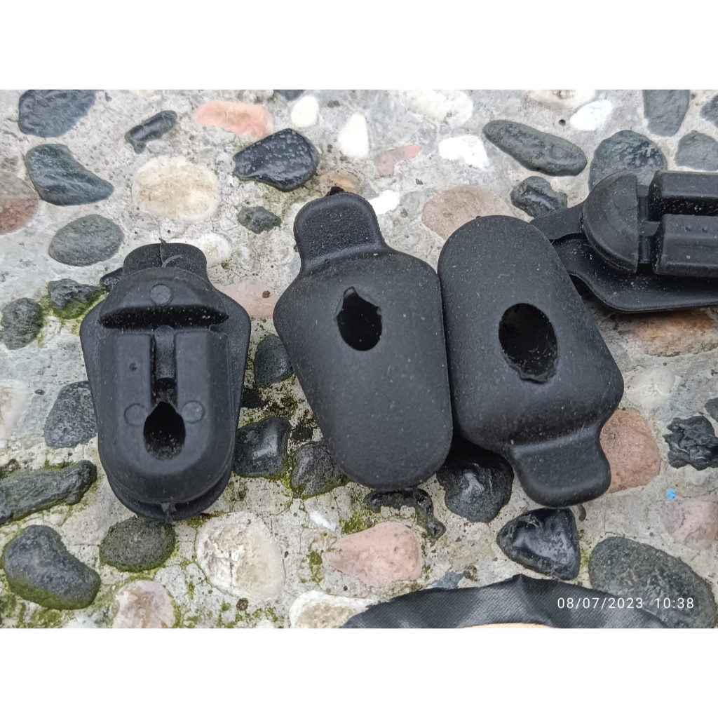 Foto Inner Cable guide karet internal kabel frame Besar satu jalur lubang internal kabel brake shifter rubber inner frame