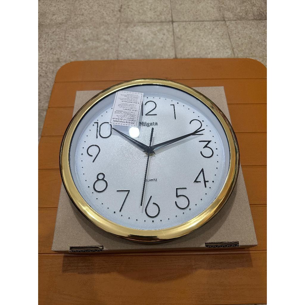NIIGATA Jam dinding Emas Tahan Lama 100% Akurat Original Terlaris Hari Ini