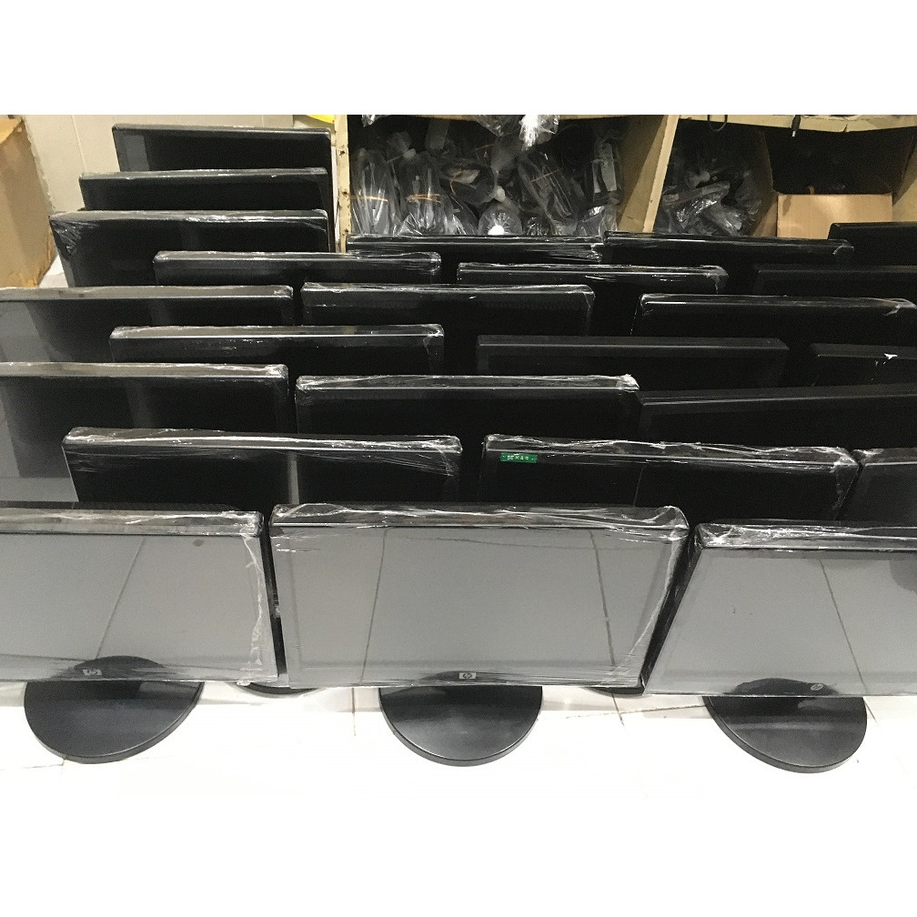 LCD monitor 16" wide