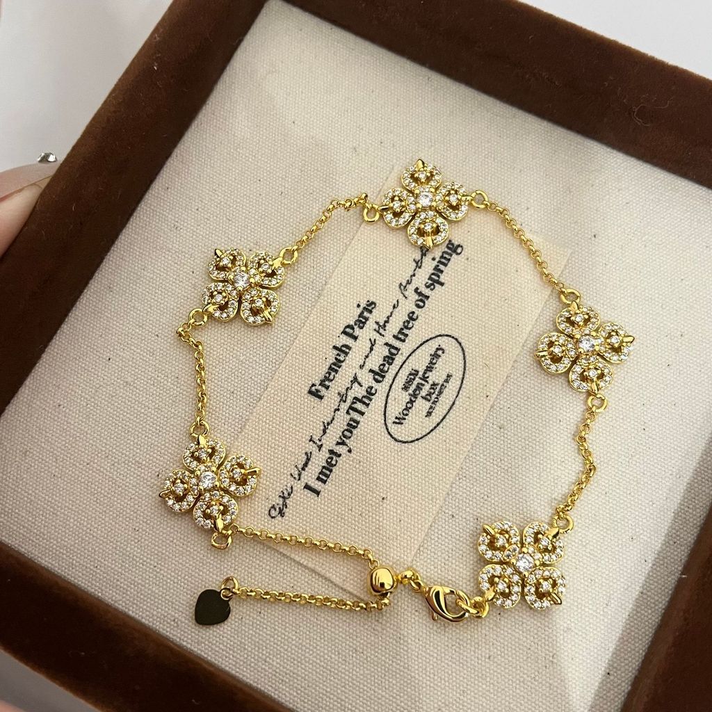 Kuno Cross Vajra Pestle Lima Gelang Bunga Desain Wanita Sense Perhiasan Kepingan Salju Berlian Penuh