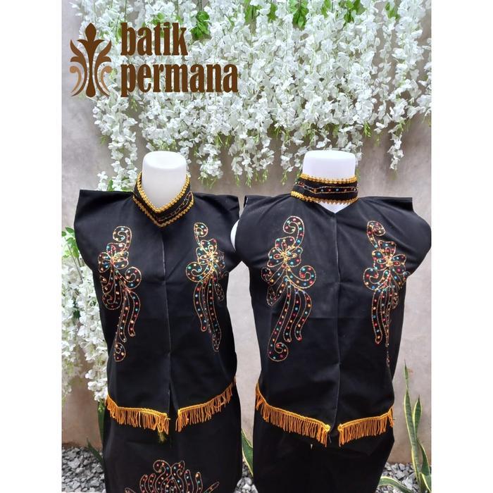 Baju adat Dayak Kalimantan Barat untuk Dewasa - Dayak Dewasa Cewe, XL
